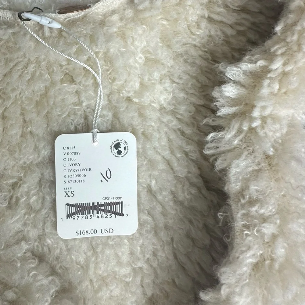 NWT FP One Noelle Sherpa Vest in ivory/black xs